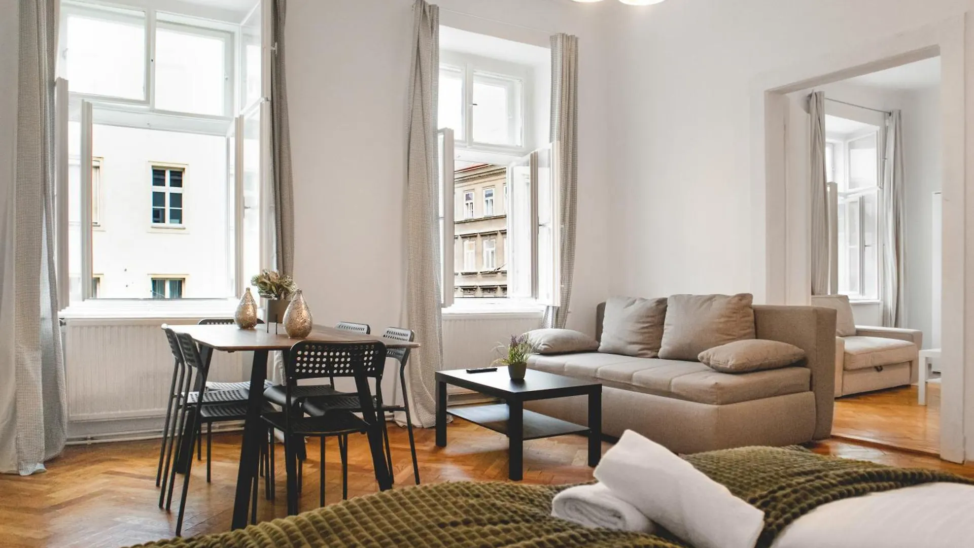 Apartamento Commodious 3Br Apt. Ideal For Families And Friends Viena Austria